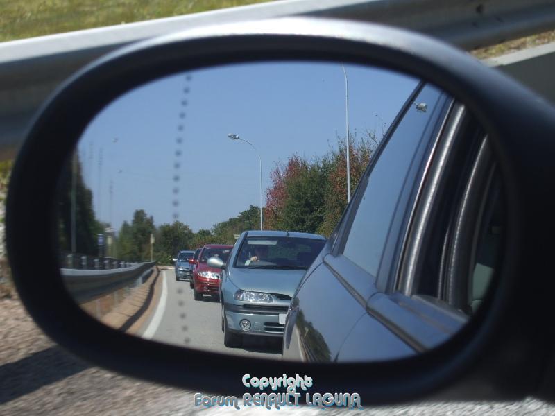 Cortège vers le domicile de fonfonce qui nous reçoit pour déjeuner!